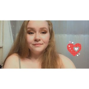 Meet your Posher, Mercedes